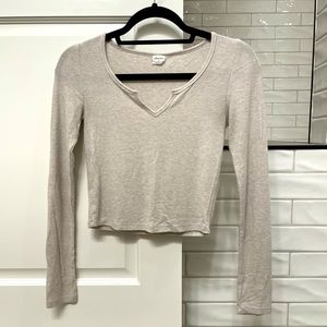 Long Sleeved White Aritzia Shirt (crop top)